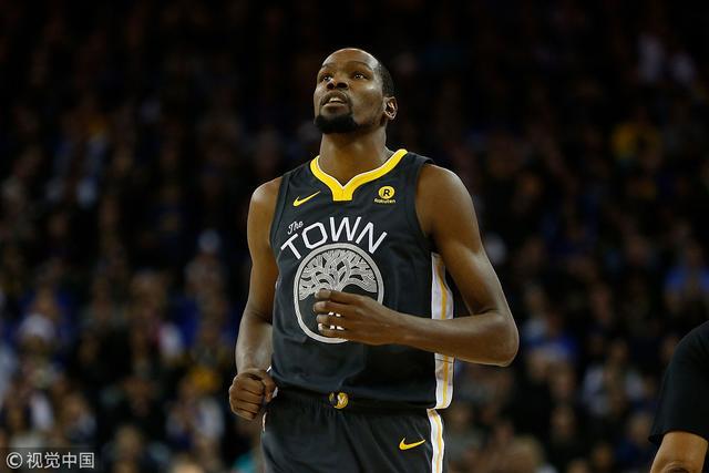 顾全35分深圳力克福建 山东险胜送江苏12连败