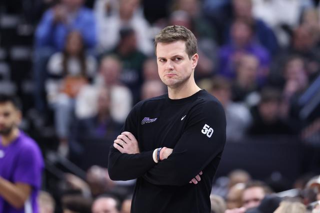 高尔夫球重庆女子公开赛挥杆 首轮彭严萱63杆破纪录领先高尔夫球重庆女子公开赛挥杆 首轮彭严萱63杆破纪录领先